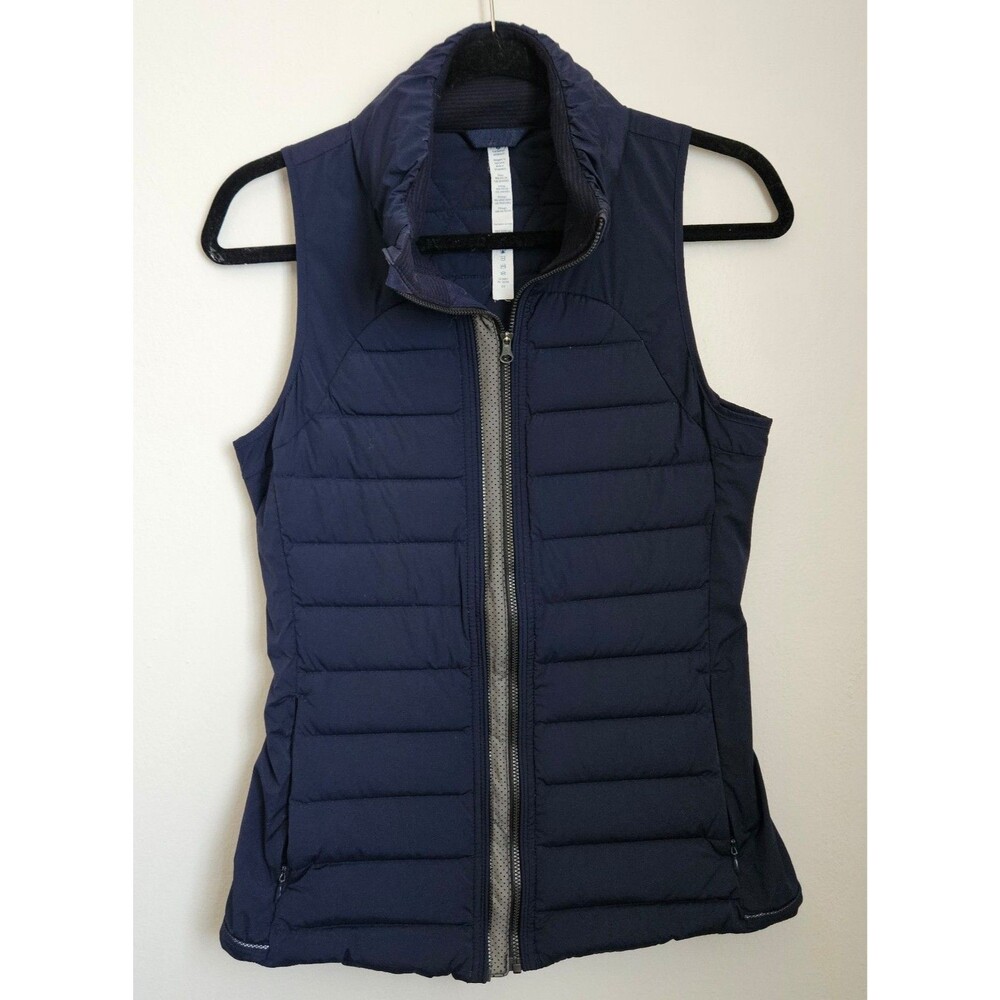 Lululemon Fluffed Up Vest navy size 6